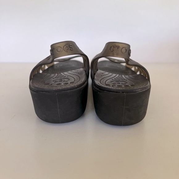 Crocs Adrina III Mini Wedge Jelly Slingback Peep Toe Sandal, Gray/Brown, 10 - Picture 6 of 10